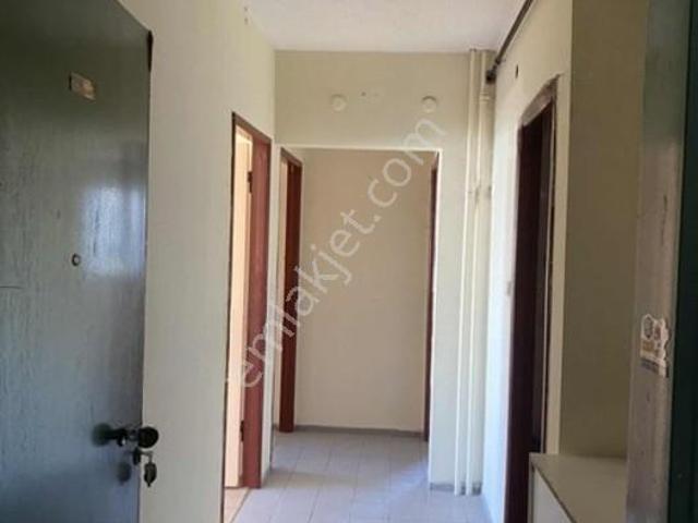 Tepe Emlak Konutlarında 3+1 Kiralık Daire
