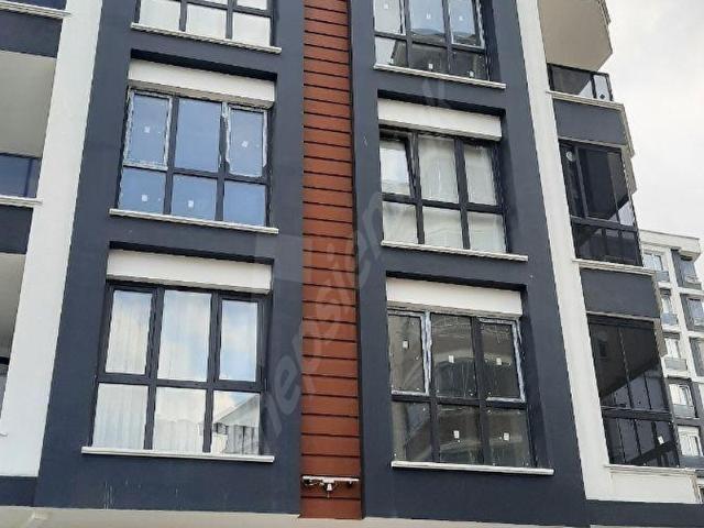 TEPECIK MH.DE FIRSAT FİYATA 1+1 SATILIK DAİRE