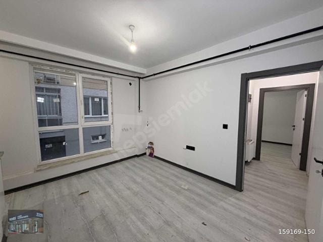 TEPEBAŞI FATİH MAH. ASANSÖRLÜ KOMBİLİ SIFIR YENİ KİRALIK 1+1