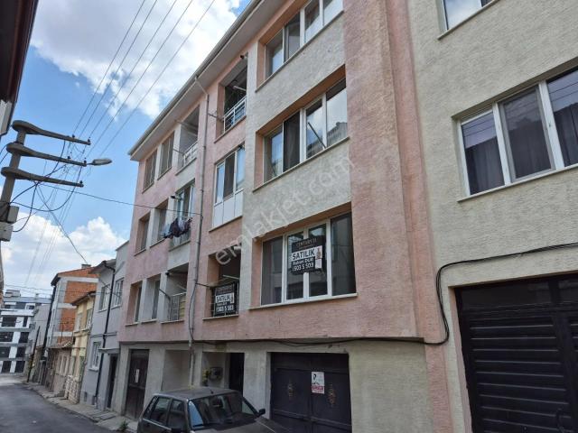 Tepebaşı Şirintepe'de 2+1 Kapalı Mutfaklı Satılık Daire