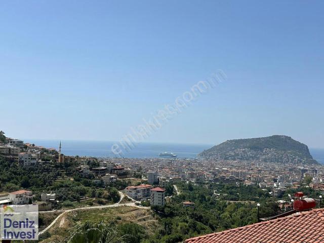 Tepe'de Villa 1 Katında Ferah 3+1 Daire