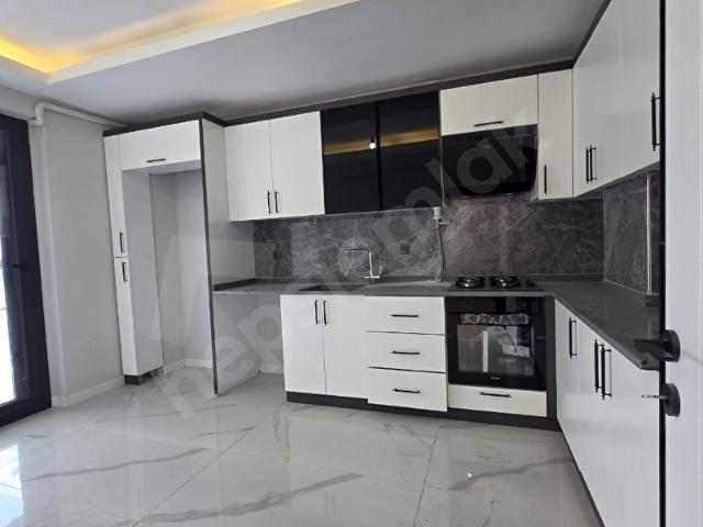 TEPEKÖY MAHALLESİNDE LÜKÜS 2+1 ACİL SATILIK DAİRE