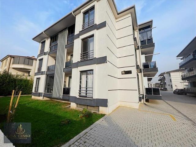 Tepekumda Site İçerisinde Asansörlü Kapalı Otoparklı 3+1 Daire