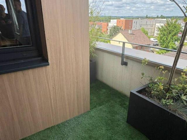 TERVILLE F2 MEUBLE TERRASSE PARKING AERIEN