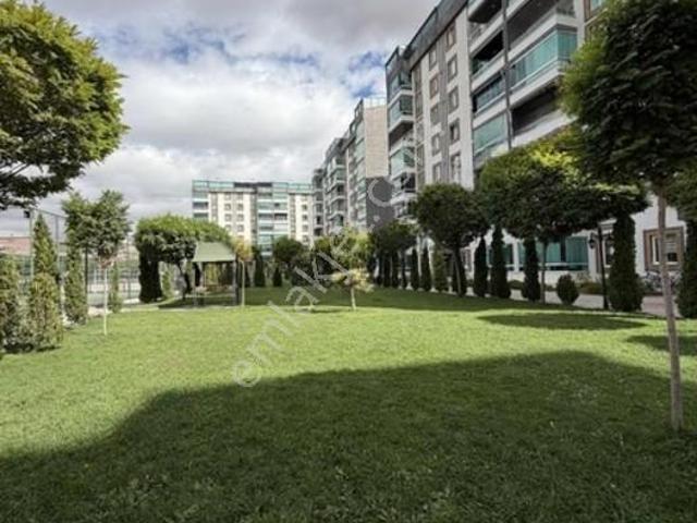 Terzioğlu Karin Park Sitesinde Satılık 3+1 Geniş Daire