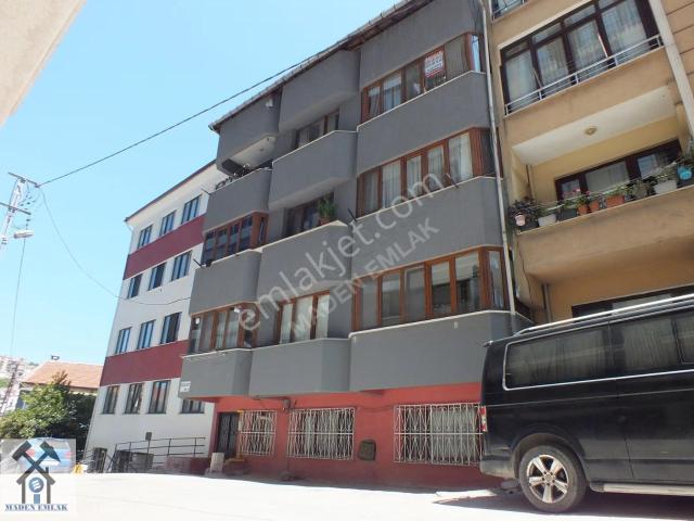 Terakki'de Satılık 2+1 Daire, 110m², Merkeze Yakın