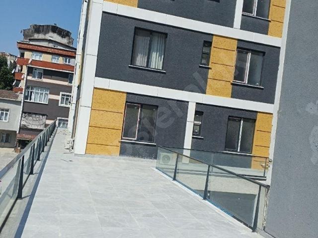 TERASLI REZİDANS DAİRE 1+1