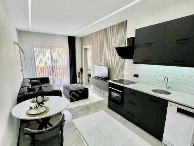 Tercih'ten Zeytinköy Adli Yakını Lüks Konsept Satılık Apart