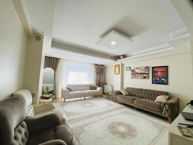 Tercih'den Ara Kat Ön Cephe Kapalı Cam Balkon Geniş 3+1 Daire
