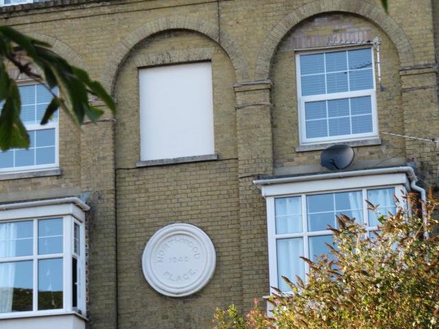 Terminus Road, Cowes PO31, 2 bed flat to rent, £1,000 pcm | PrimeLocation