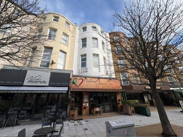 Terminus Road, Eastbourne BN21, 2 bed flat to rent, £950 pcm | PrimeLocation