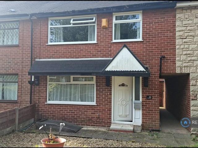 Tern Avenue, Farnworth, Bolton, BL4 3 bed terraced house to rent £995 pcm £230 pw