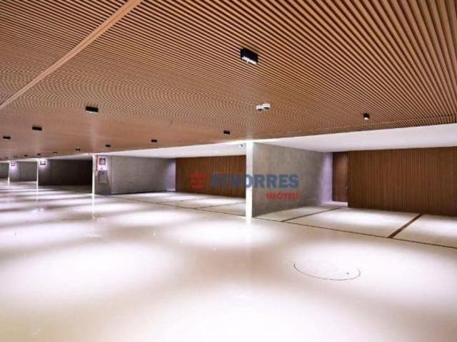 Tero Residencial Jardim Guedala /SP Casas 5 suítes e 6 vagas garagem Empre