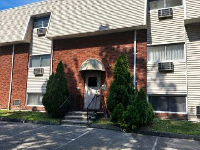 Terrace Ave Apt B, West Haven, Condo For Sale