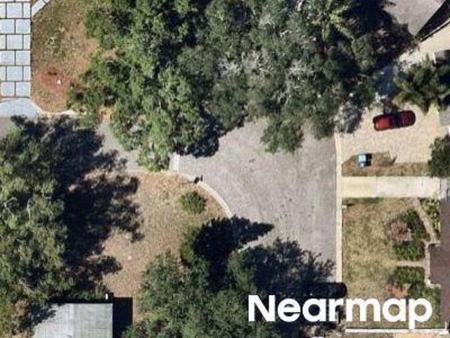 Terrace Dr N