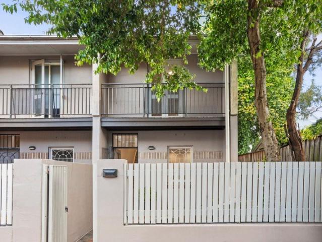 Terrace Like Townhouse of Style & Location
