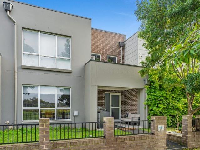Terrace Living in Macarthur Heights