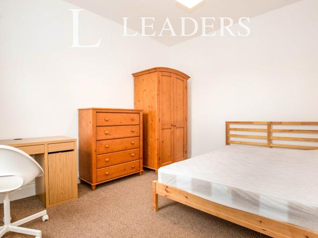 Terraced to rent in Adams Avenue, Northampton, Northamptonshire, NN1 | Leaders