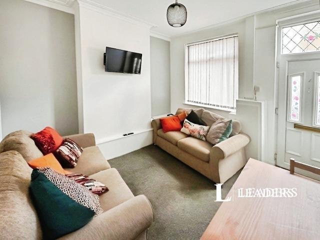 Terraced to rent in Egerton Street, Stoke on Trent, Staffordshire, ST1 | Leaders