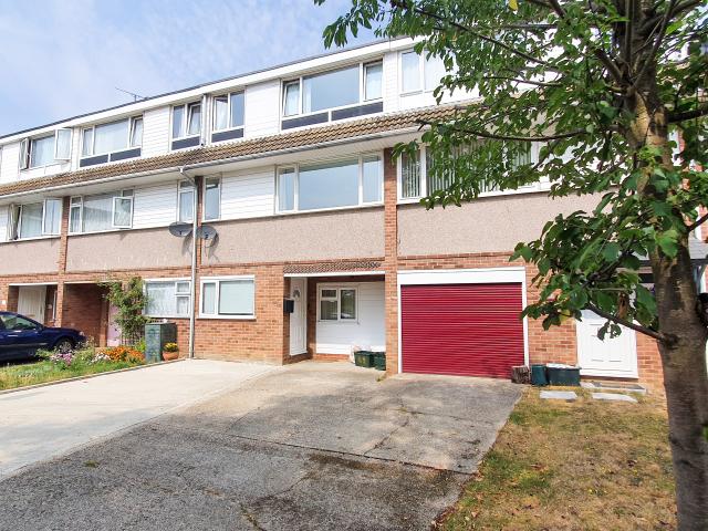 Terraced to rent in St. Fabians Drive, Chelmsford, Essex, CM1 | Leaders