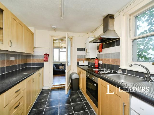 Terraced to rent in Southover Street, Brighton, East Sussex, BN2 | Leaders