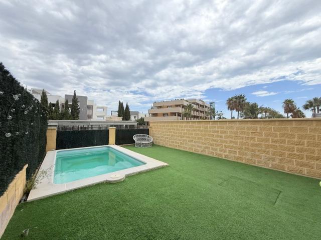Terraced Villa for rent in Bel Air, Estepona, Málaga