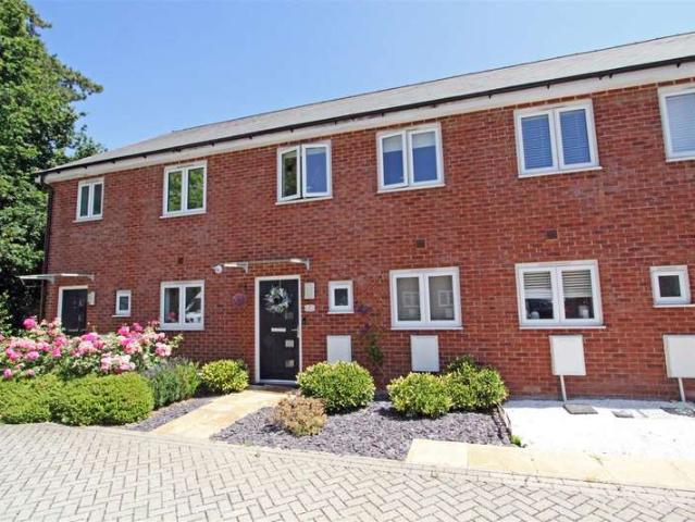 2 Bedroom Terraced House
