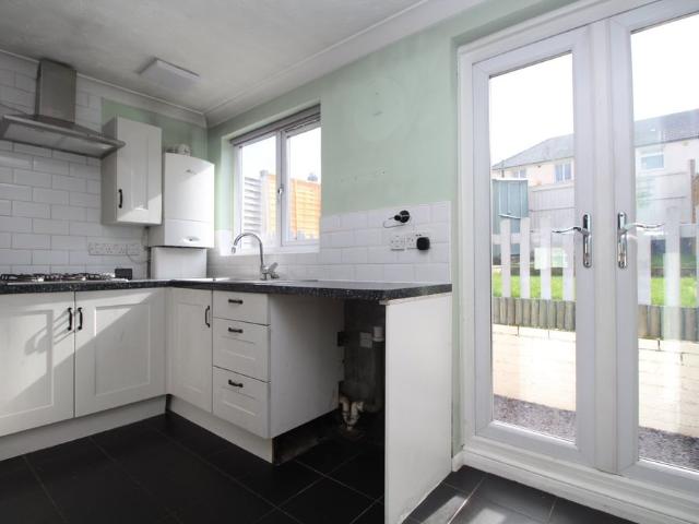 Terraced House to rent Willow Road, Dartford, DA1