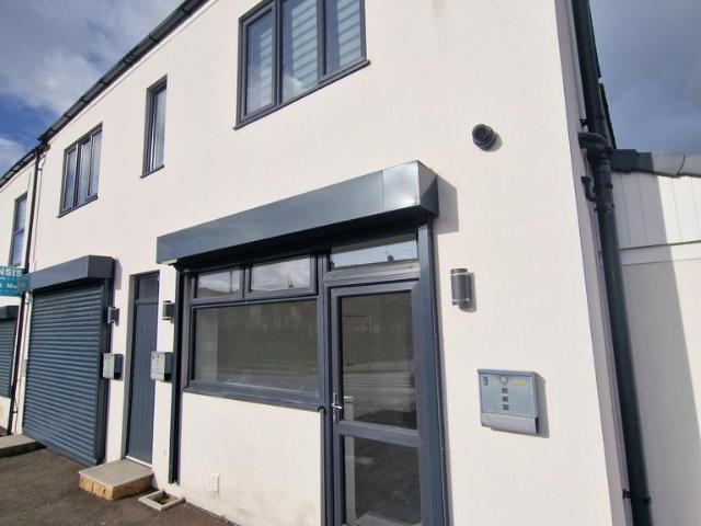 Terraced house to rent