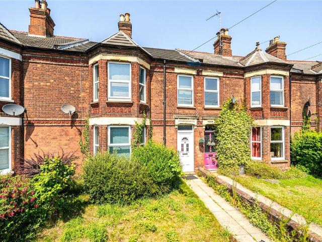 4 bedroom terraced house for sale