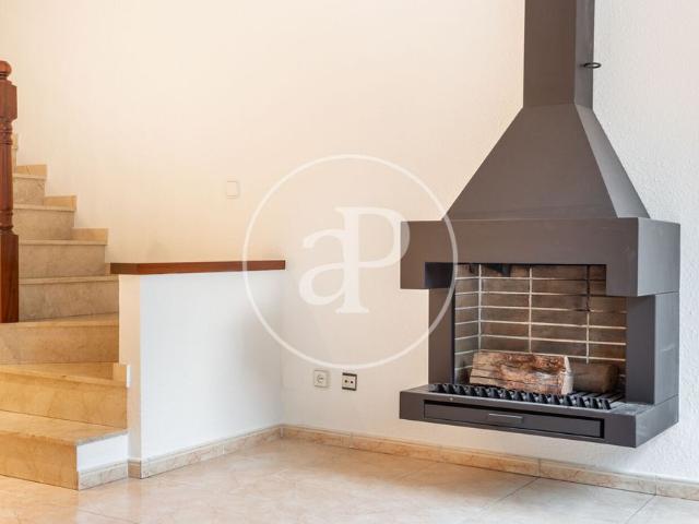 Terraced house for rent in Arxiu Estació