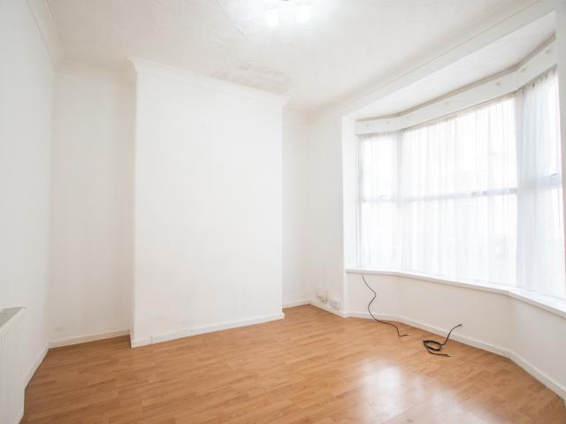 Terraced House in 13 Chester Grove, Hull, HU3 3JP