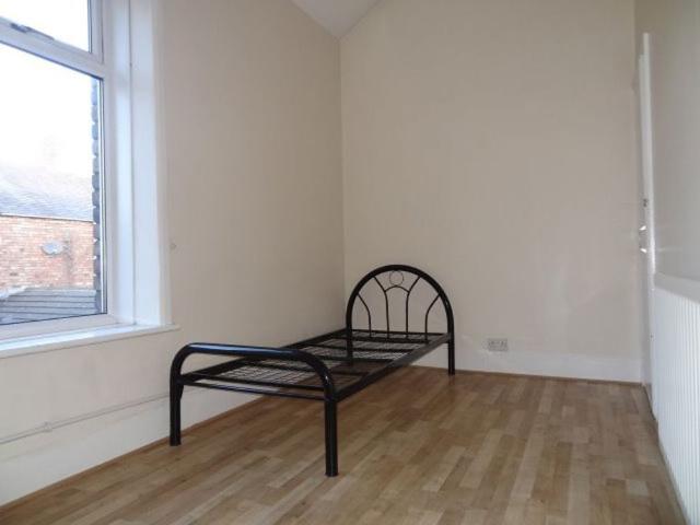 Terraced House in Thomson Street, Off Greystone Road