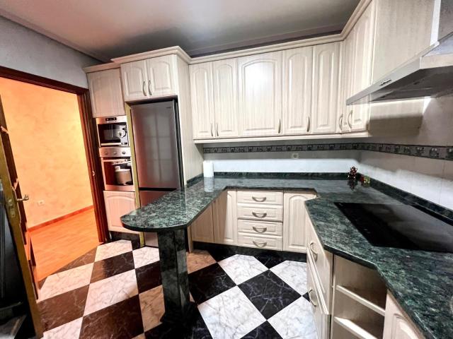 Terraced house Plasencia La data
