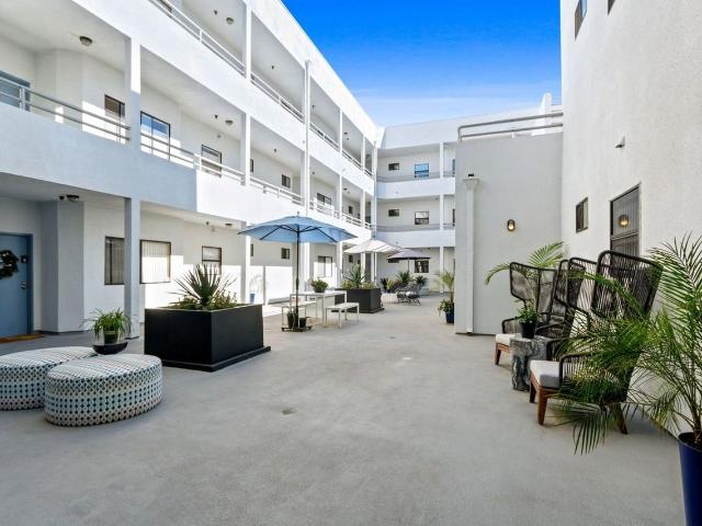 Terraces at La Cienega 2 Bedroom Apartment for Rent at 1121 N La Cienega Blvd, West Hollywood, CA 90069 West Hollywood