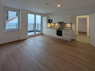 TERRASSE & ERSTBEZUG: Moderne 2 Zimmer Wohnung
