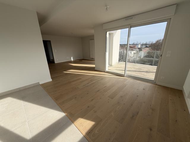 Terrasse Possible Garage double Belles prestations
