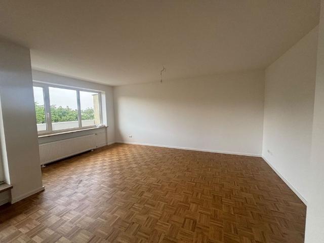 Terrassenwohnung mit 3 Zimmern in ruhiger Lage von Neuperlach