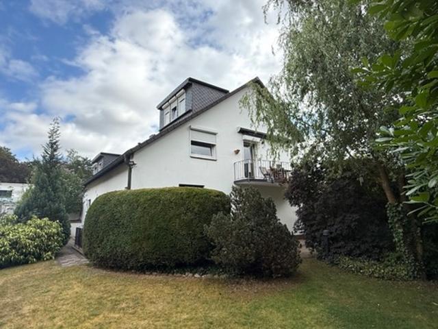 Terrassenwohnung im 2 Familienhaus