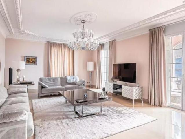 Duplex de lux avec vue a 180