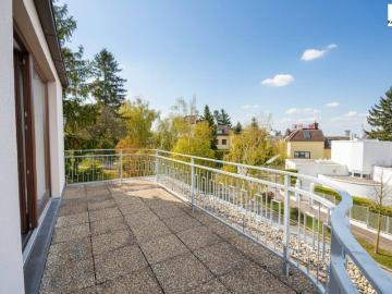 360 TOUR / TERRASSEN MAISONETTE am SCHAFBERG