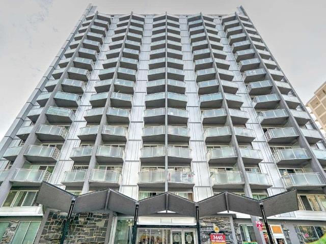 Terrasses Embassy Apartments 2 Bedroom Apartment for Rent at 3440 Rue Durocher, Montréal, QC H2X 2E2 Milton Parc