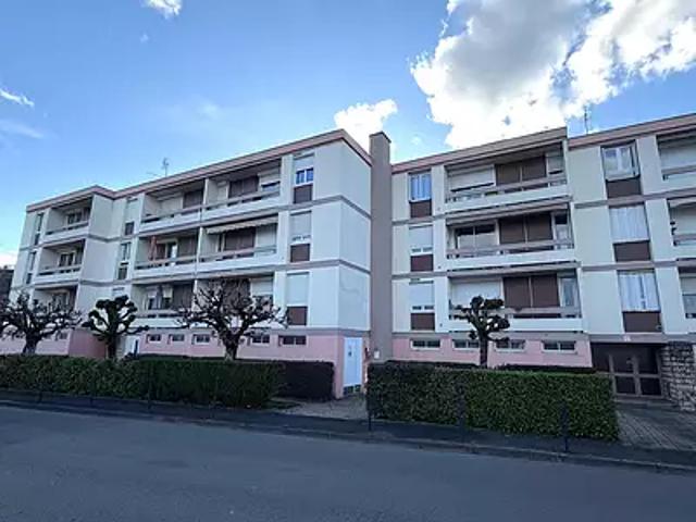 Terrasson Lavilledieu 24120 Achat / Vente appartement 3 pièces t3 au dernier étage