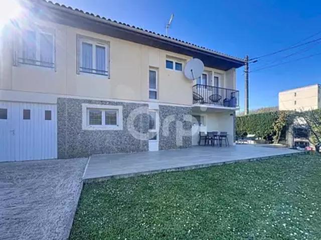Terrasson Lavilledieu 24120 Achat / Vente maison 6 pièces t6 jardin terrasse