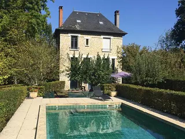 Terrasson Lavilledieu 24120 Achat / Vente maison 7 pièces t7 piscine