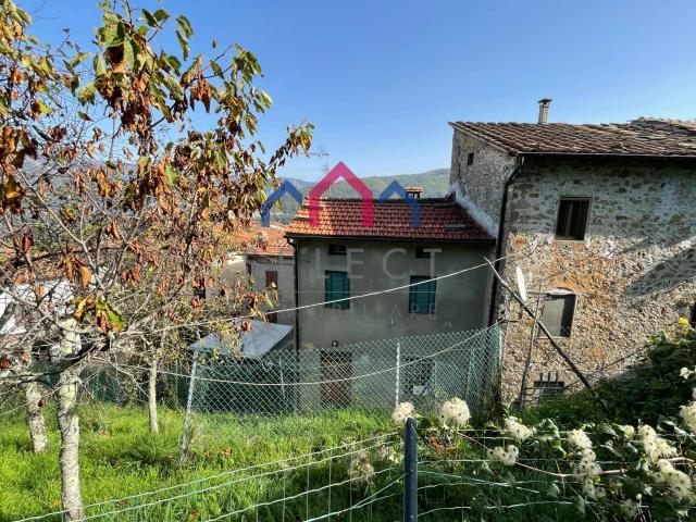 Terratetto in vendita a Bagni di Lucca, Brandeglio