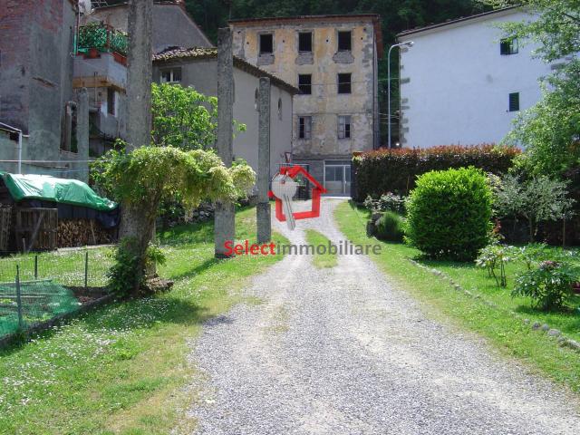 Terratetto in vendita a Borgo a Mozzano, Chifenti