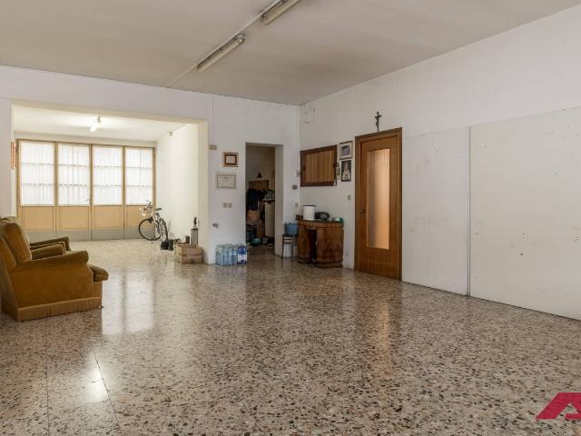 TERRATETTO in VENDITA a MAIRANO di 5 vani