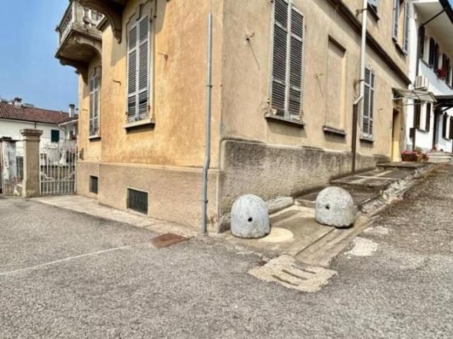 Terratetto in vendita a Novara
