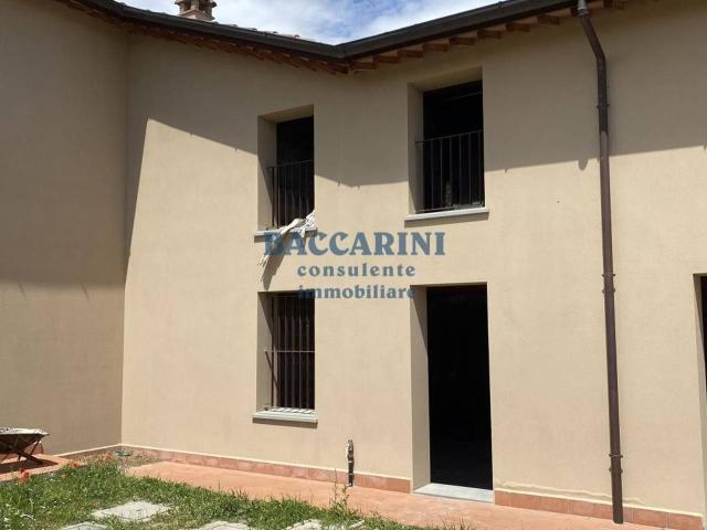 Terratetto plurifamiliare in vendita a Faenza